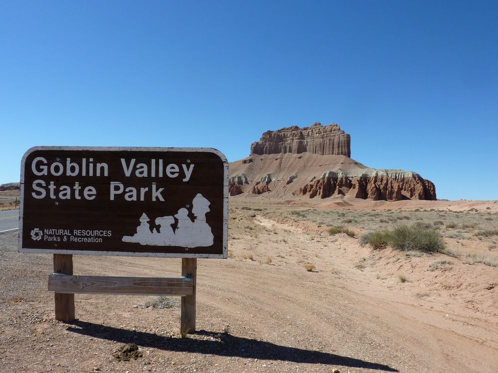 goblin valley state park (1).JPG